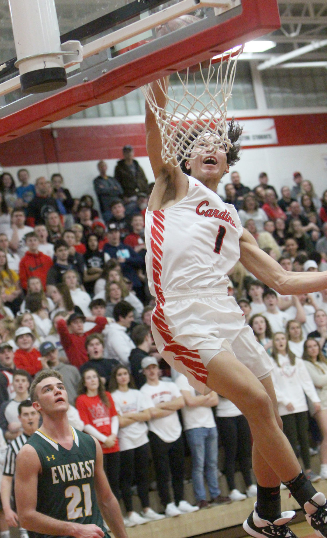 D.C. Everest at Chi-Hi boys basketball 3-7-20
